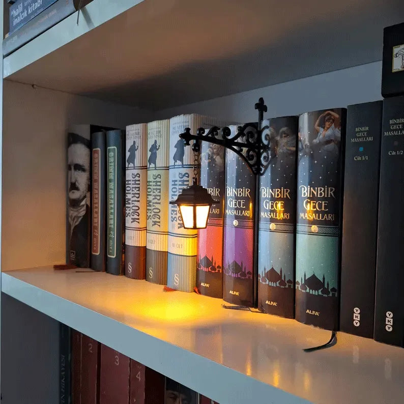 Ghost Bookshelf Lantern