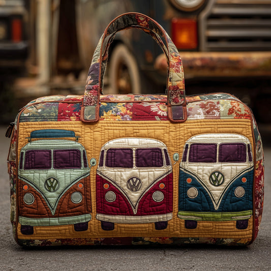 Vintage Camper Quilted Duffle Bag GFTOMA3998